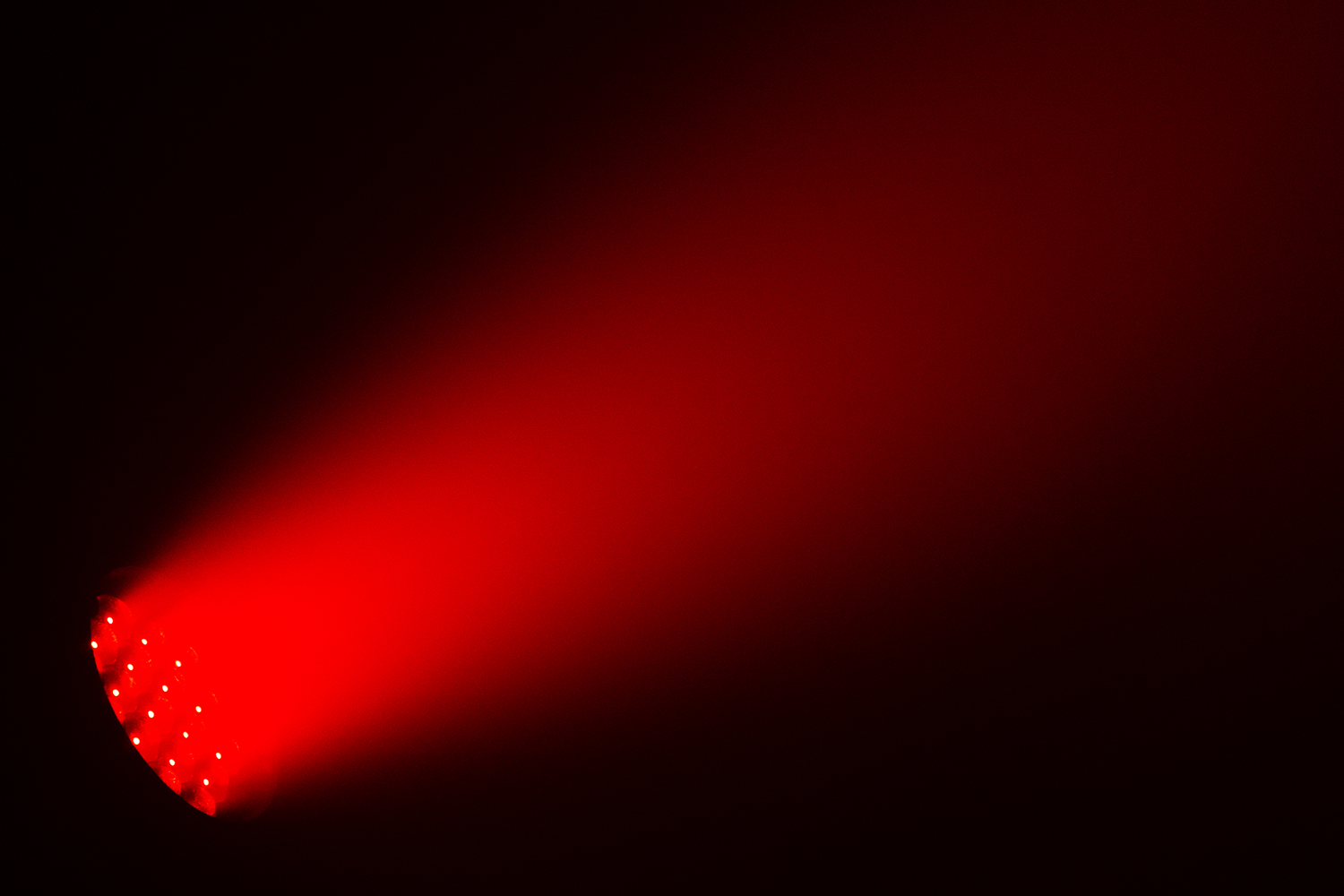 M19W20 - 19x20W RGBALC LED Ring Control Wash Zoom Head