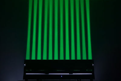 Event Lighting SURF12X60 - Tilt bar with zoom 12 x 60W RGBW LEDs