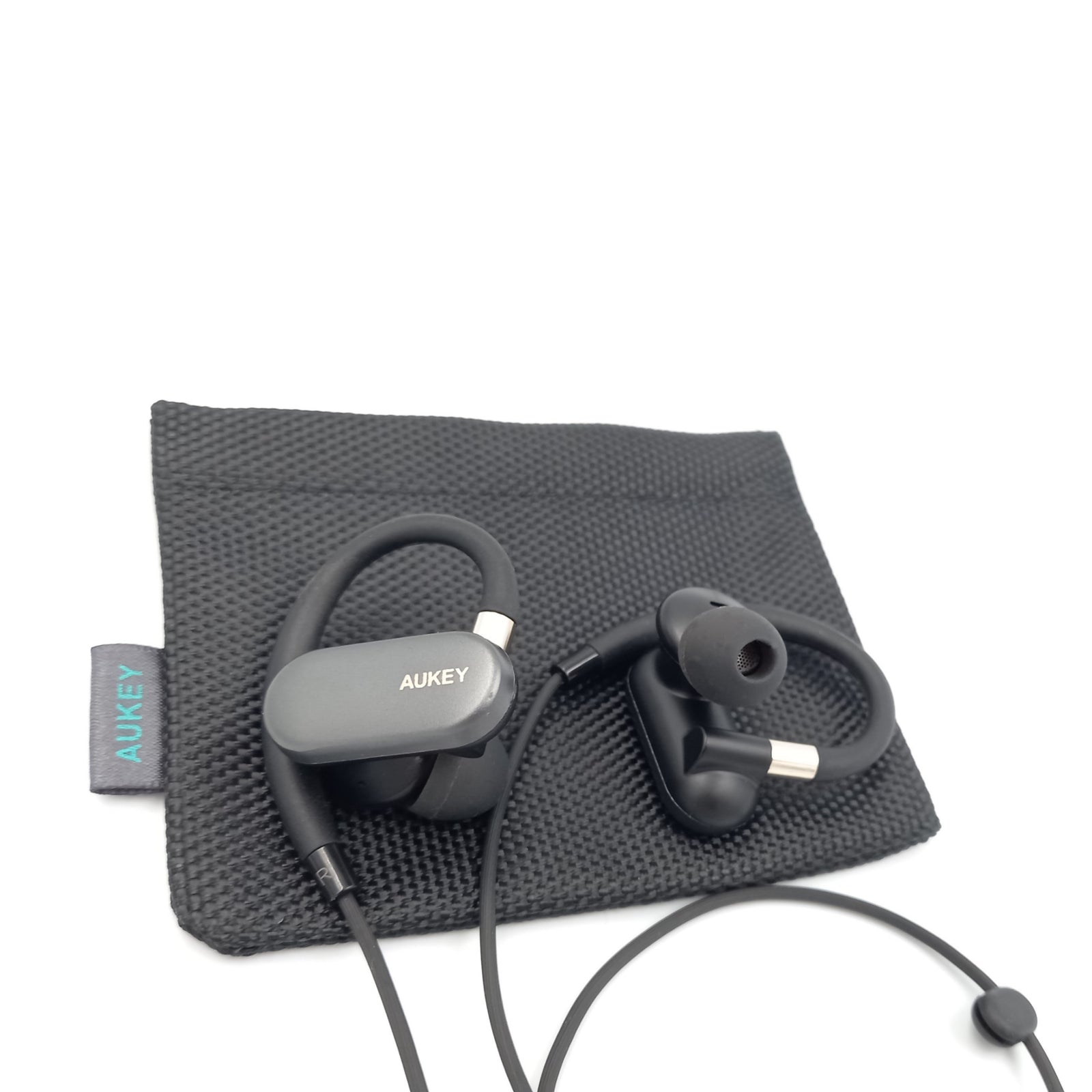 AUKEY Bluetooth Earbuds Premium Sport earphones with carry Pouch