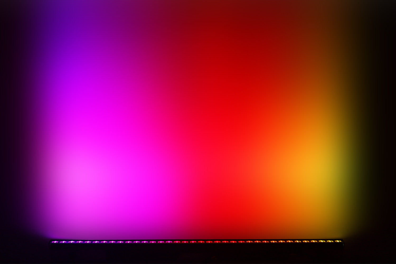 BAR36X4L - 36 x 4W RGBW LED Bar with 12 Segment Control