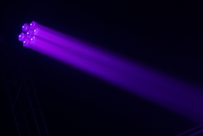 ENFORCER7X60BE - 7x 60 W Zoom Wash Moving Head with Pixel Control