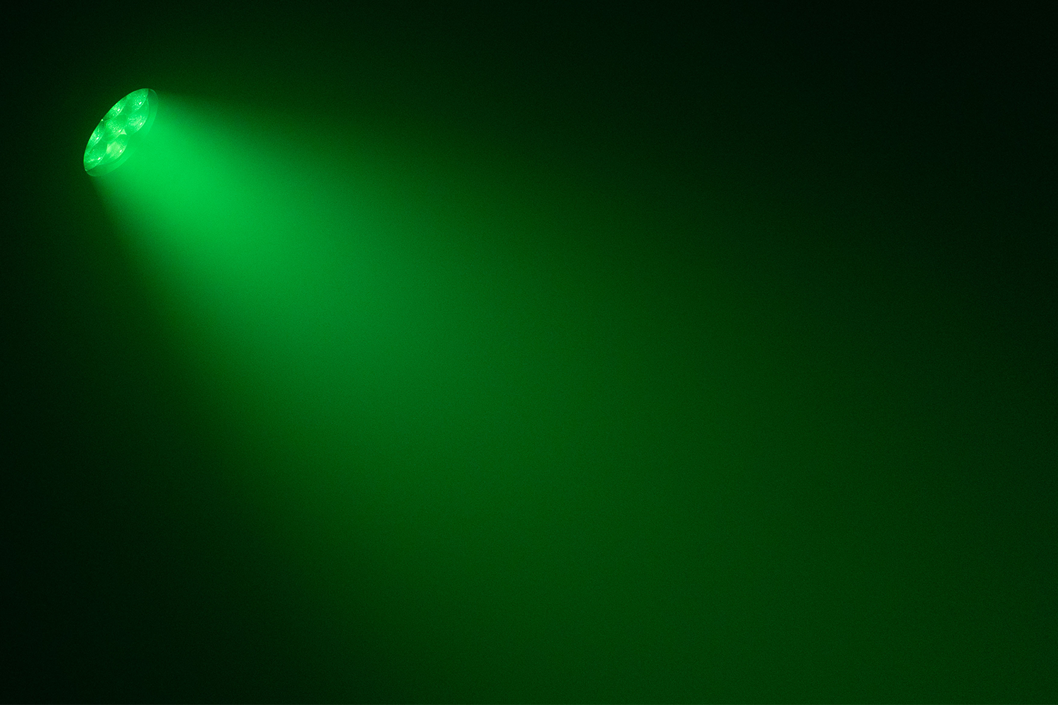 ENFORCER7X60 - 7X60W RGBW Moving Head