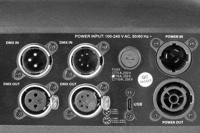 HAVOCW19X40-WH - 19 x 40W Zoom Wash Moving Head (White)