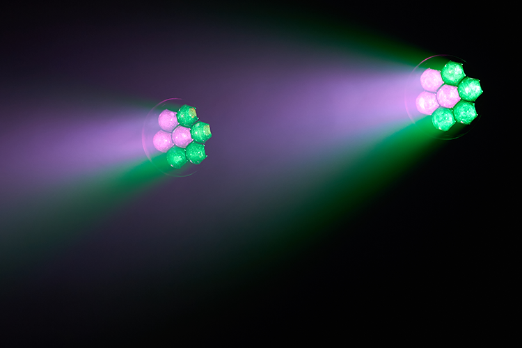 Event Lighting M7W15RGBW - 7x 15W RGBW LED Pixel Control Wash Zoom Head