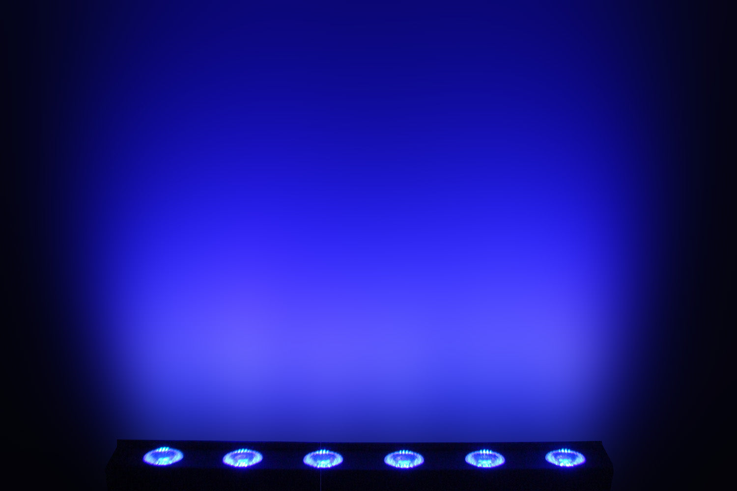 PIXBAR6H - 6 x 12W RGBWAU Pixel Control Bar with barndoor