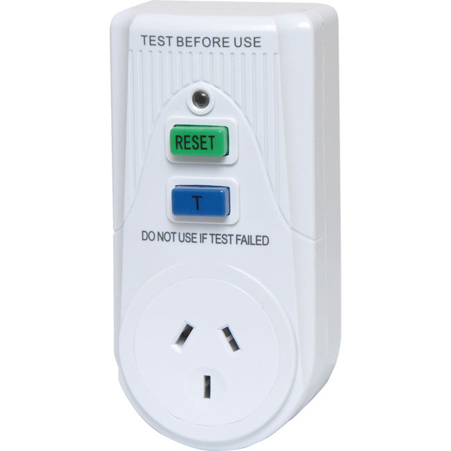 P8143 RCD SAFETY SWITCH OUTLET POWERTRAN P8143