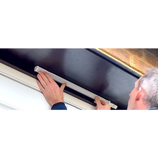 NIGHTSABRE 14W IP65 LED SENSOR LIGHT 1400 LUMEN FLOODLIGHT EOS ES-NIGHTSABRE