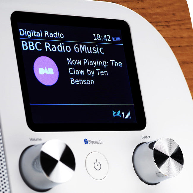 EVOKEH4 PORTABLE DAB+ FM RADIO OAK BLUETOOTH FULL COLOUR DISPLAY PURE 151108