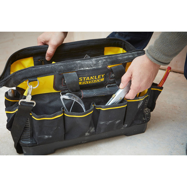 1-93-950 45CM HARDBASE TOOLBAG STANLEY 53652704